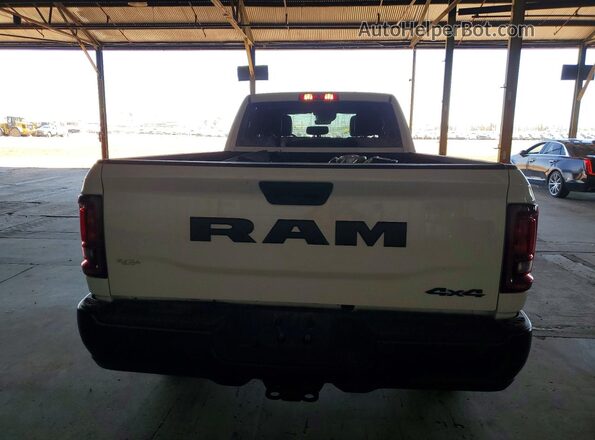 3C63R3GL8SG578437 2025 RAM 3500 White უკანა ხედი