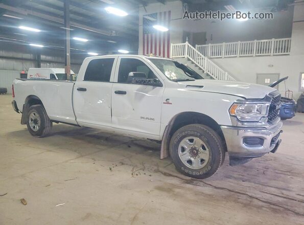 3C63R3GL9NG152812 2022 RAM 3500 Белый Передняя правая четверть
