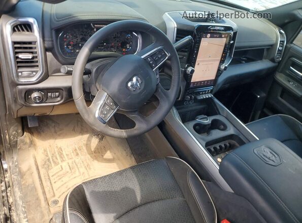 3C63R3JLXTG167065 2026 RAM 3500 Black Widok deski rozdzielczej