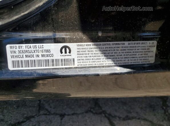 3C63R3JLXTG167065 2026 RAM 3500 Black Widok komory silnika