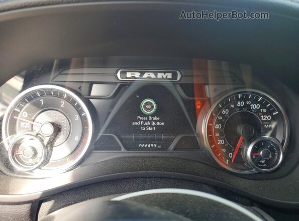 3C63R3ML2NG357618 2022 RAM 3500 Red Instrument cluster view