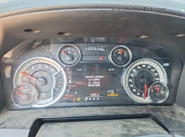 3C63R3ML3HG651047 2017 RAM 3500 Gray Սարքավորումների վահանակի տեսք
