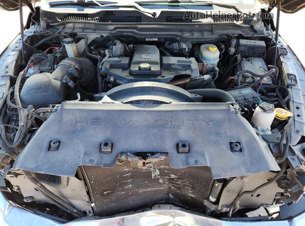 3C63R3ML3HG651047 2017 RAM 3500 Gray Սալոնի հետևի տեսք