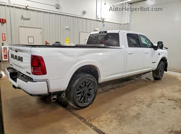 3C63R3RLXTG176255 2026 RAM 3500 Белый Задняя правая четверть