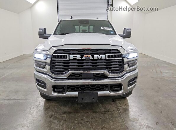 3C63R5CL3SG553530 2025 RAM 2500 White 