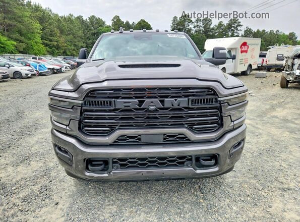 3C63R5FLXTG163439 2026 RAM 2500 Gray Widok z przodu