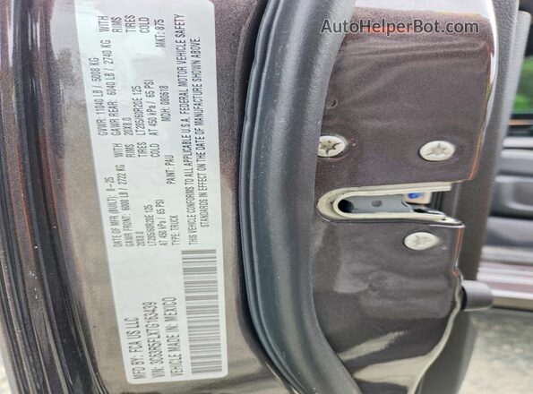 3C63R5FLXTG163439 2026 RAM 2500 Gray Widok komory silnika