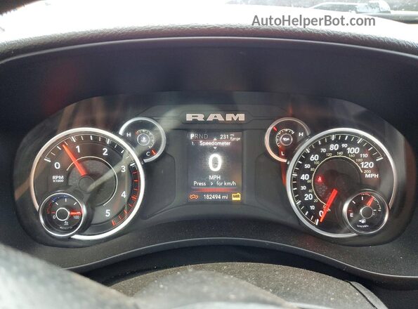 3C63RRGL8MG570196 2021 RAM 3500 Red Widok zestawu wskaźników