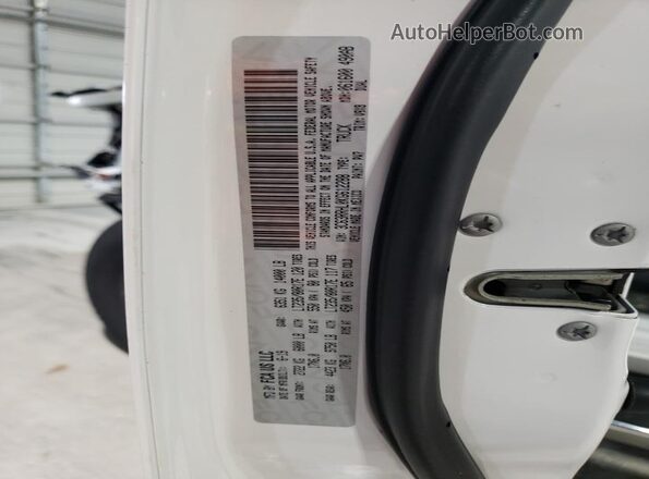 3C63RRHL0KG612288 2019 RAM 3500 White VIN კოდის სტიკერის ხედი