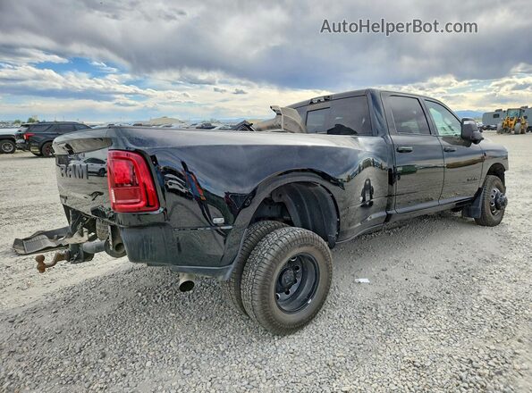 3C63RRJL1SG520200 2025 RAM 3500 Black Tył prawy