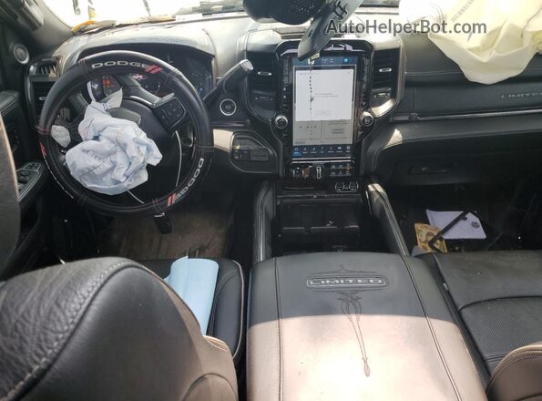3C63RRRL2RG184068 2024 RAM 3500 White Dashboard view