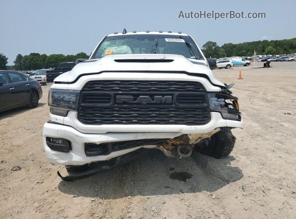 3C63RRRL2RG184068 2024 RAM 3500 White Front view