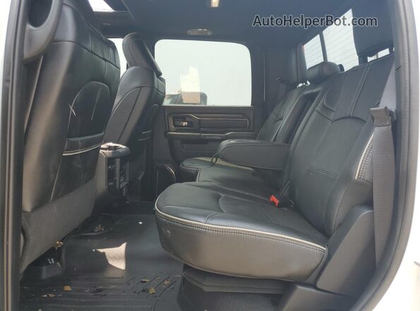 3C63RRRL2RG184068 2024 RAM 3500 White Rear seats view