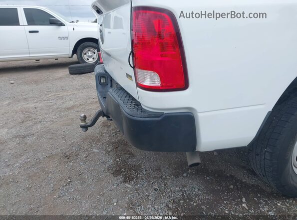 3C6JR6DG2KG503877 2019 RAM 1500 CLASSIC White 