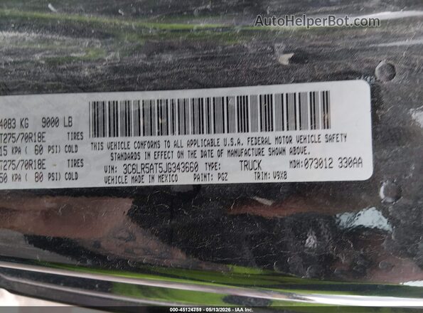 3C6LR5AT5JG343660 2018 RAM 2500 Black Vista del compartimento del motor