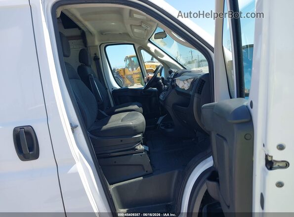 3C6LRVBG0ME515921 2021 RAM PROMASTER 1500 White Vista interior delantera