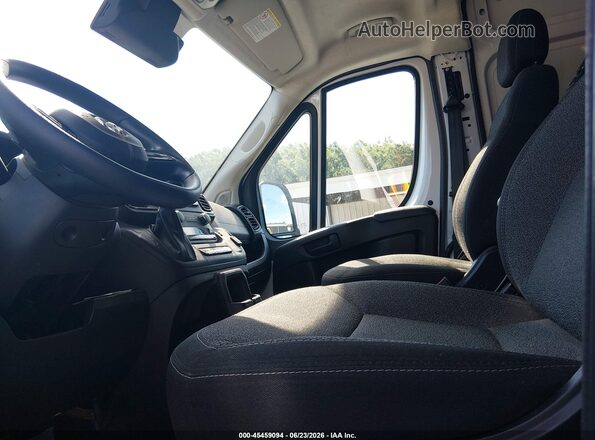 3C6LRVDG2PE588872 2023 RAM PROMASTER 2500 White Widok wnętrza z przodu
