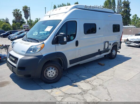 3C6LRVDG3ME582882 2021 RAM PROMASTER 2500 Silver Front left