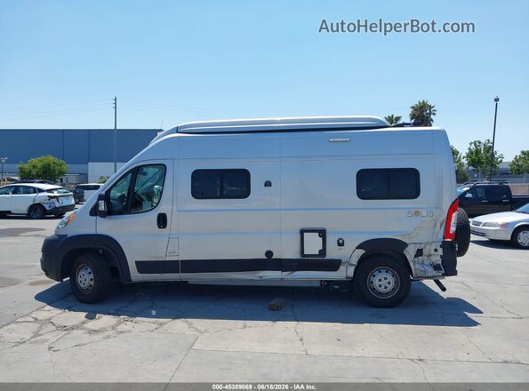 3C6LRVDG3ME582882 2021 RAM PROMASTER 2500 Silver 360 interior view