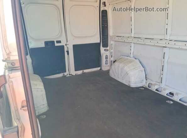 3C6LRVDG3SE515535 2025 RAM PROMASTER Белый Вид задних сидений