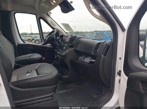 3C6LRVDG4RE136974 2024 RAM PROMASTER 2500 White Вид салону спереду
