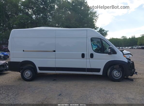 3C6LRVDG5RE115048 2024 RAM PROMASTER 2500 Белый Вид задней части салона