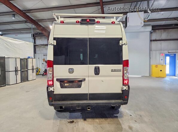 3C6LRVDG6PE605723 2023 RAM PROMASTER White Vista trasera