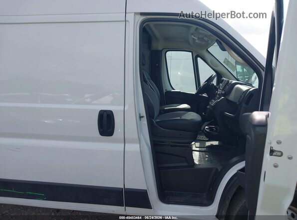 3C6LRVDG6SE504111 2025 RAM PROMASTER 2500 White Front interior view