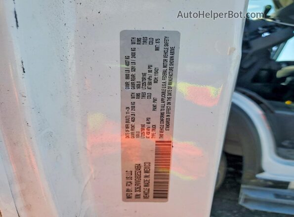 3C6LRVVG1SE543493 2025 RAM PROMASTER White Vista del compartimento del motor