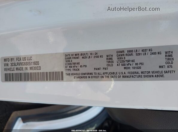 3C6LRVVG6SE511655 2025 RAM PROMASTER 2500 White Vista del compartimento del motor