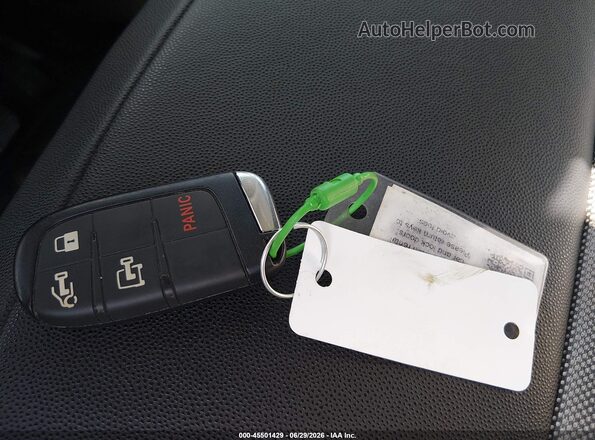 3C6LRVVGXSE512999 2025 RAM PROMASTER 2500 White Առջևի վահանակի տեսք