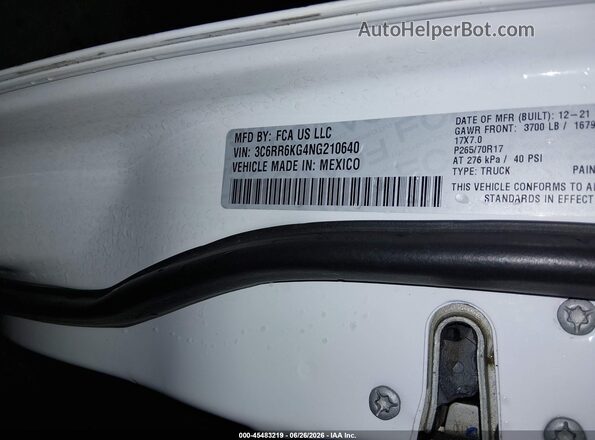 3C6RR6KG4NG210640 2022 RAM 1500 CLASSIC Белый Вид подкапотного пространства