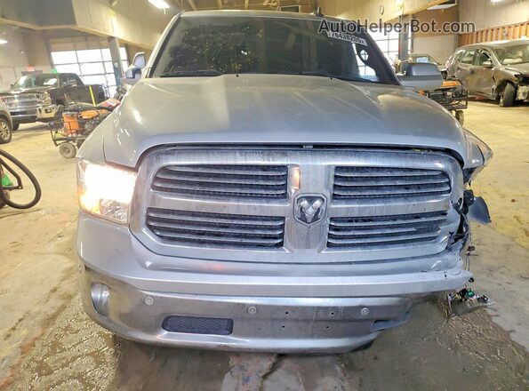 3C6RR6LT8HG658962 2017 RAM 1500 Silver Vista frontal