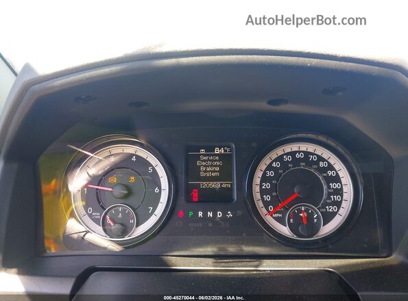 3C6RR7KG5KG723199 2019 RAM 1500 CLASSIC Gray Widok tylnych siedzeń