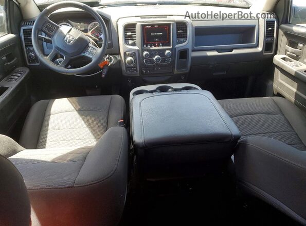 3C6RR7KT2KG729426 2019 RAM 1500 Gray Առջևի վահանակի տեսք