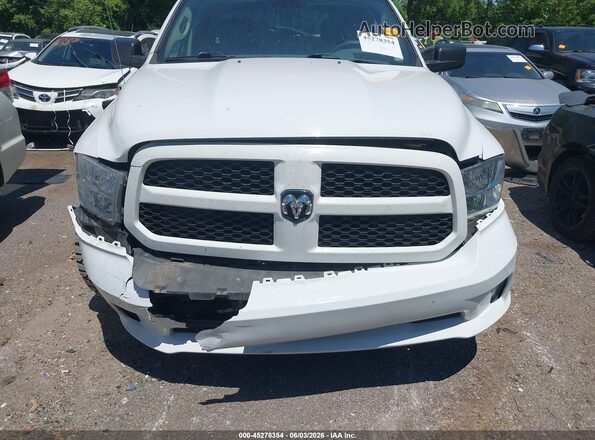 3C6RR7KT6HG792831 2017 RAM 1500 White Widok z przodu