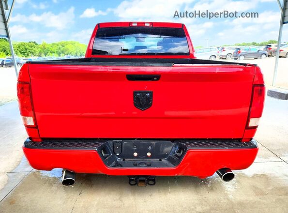 3C6RR7KT7HG746411 2017 RAM 1500 Red Rear view