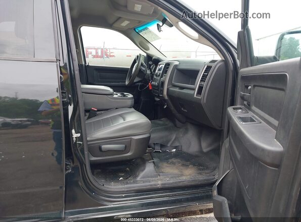 3C6RR7KT8GG243775 2016 RAM 1500 Black Front interior view