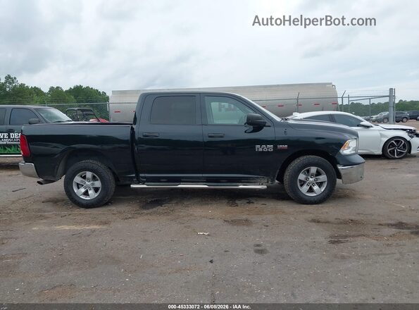 3C6RR7KT8GG243775 2016 RAM 1500 Black Rear interior view