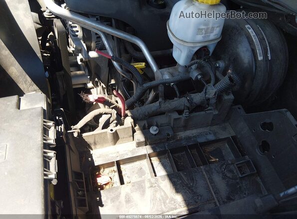 3C6RR7LT4KG631271 2019 RAM 1500 CLASSIC Red Սալոնի 360 աստիճան տեսք