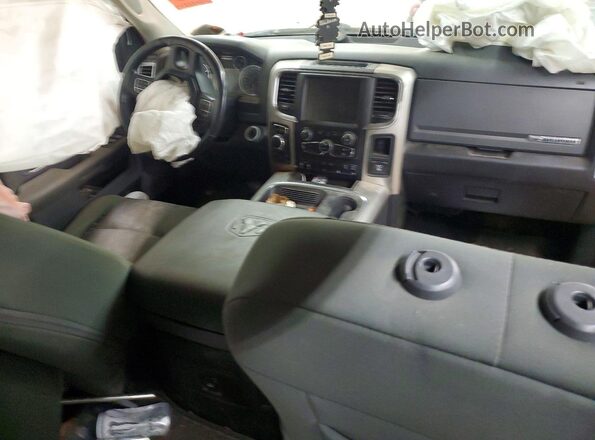 3C6RR7LT5GG315904 2016 RAM 1500 Gray Vista del salpicadero