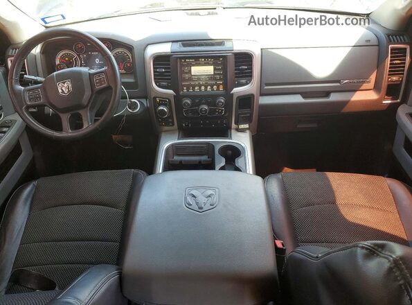 3C6RR7LTXGG232937 2016 RAM 1500 Black Dashboard view
