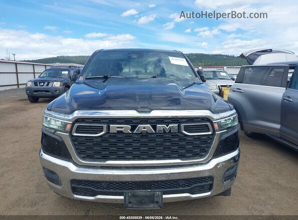 3C6SRFFP0T4170857 2026 RAM 1500 Черный Вид щитка приборов