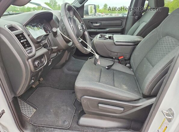 3C6SRFGP0T4156987 2026 RAM 1500 White Front interior view