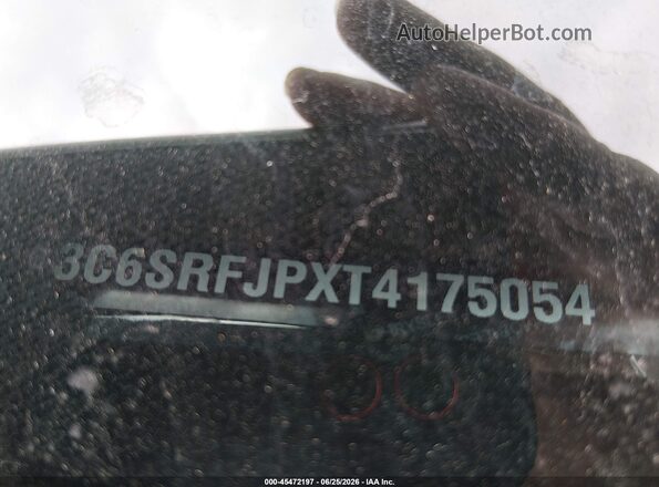 3C6SRFJPXT4175054 2026 RAM 1500 Black Вид підкапотного простору