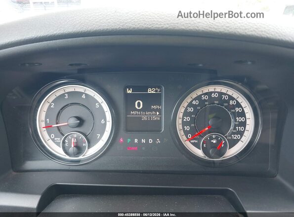 3C6TR4HT8JG282238 2018 RAM 2500 White Вид задніх сидінь