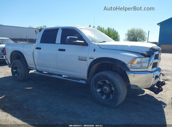 3C6TR5CT8GG120602 2016 RAM 2500 White Вид задньої частини салону