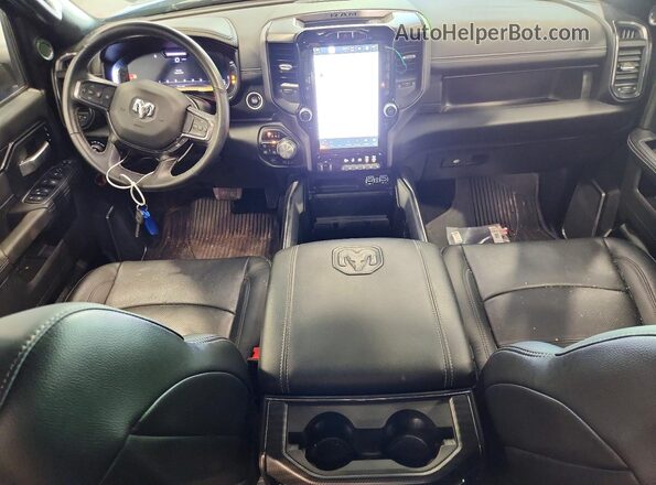 3C6TR5EJ2RG332619 2024 RAM 2500 Blue Dashboard view
