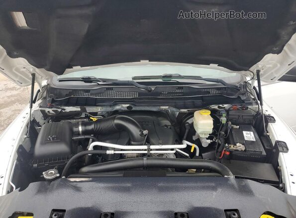 3C6TR5HT0JG326156 2018 RAM 2500 White Սալոնի հետևի տեսք