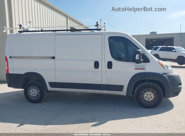 3C6TRVAGXLE123058 2020 RAM PROMASTER 1500 Белый 